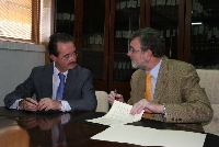 Mariano Lpez Castilla, nuevo gerente de la UCO y, el Rector, Jos Manuel Roldn Nogueras