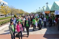 Ms de 10.000 personas participan en el 'Paseo por la Ciencia'