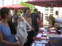 Ms de 300 personas participan en la I Feria de Consumo Responsable