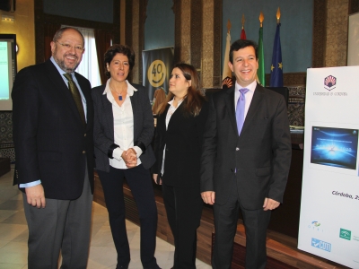 De iquierda a derecha, Manuel Torralbo, Carmen Tarradas, Elisa lvarez-Bolado y Justo Castao.