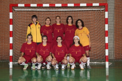 El equipo de  futbol sala femenino se clasific directamente para semifinales