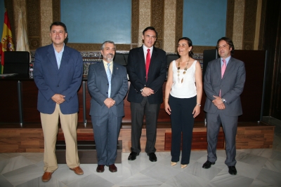 De izquierda a derecha, Rafael Blanco, Miguel Moreno, José Carlos Gómez, Eva Noguero y Daniel García