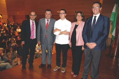 De izquierda a derecha, Antonio Ruiz, Francisco Zurera, Paco Morales, Carmen Balbuena y Eulalio Fernndez