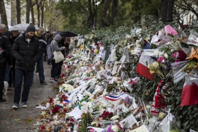 Homenaje ciudadano a las víctimas de los atentados de París