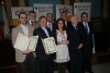 Los premiados junto a directivos universitarios, colegiales y de la Fundación Barclays