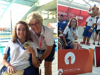 Roco, con las dos medallas de oro, y junto a Esperanza Jaqueti