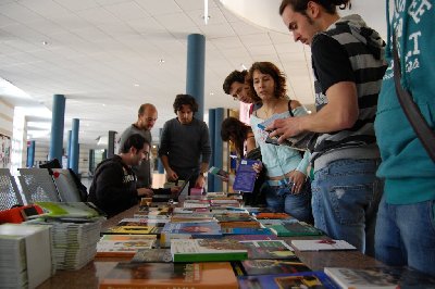 El Campus de Rabanales se convierte en la sede del Da del Libro en la Universidad de Crdoba