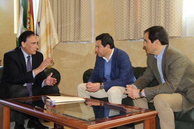 El rector conversa el Rectorado con Moreno Bonilla y  Jos Antonio Nieto durante su visita institucional