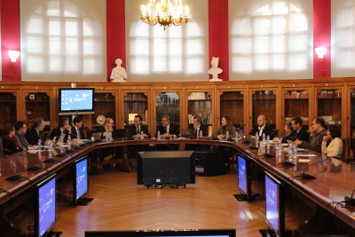 Un mmomento de la reunión celebrada en la Universidad de Zaragoza
