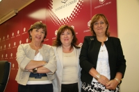De izquierda a derecha, Mercedes Osuna, Soledad Prez y Aurora Genovs