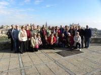 Foto de familia de los participantes en el viaje a  Toledo